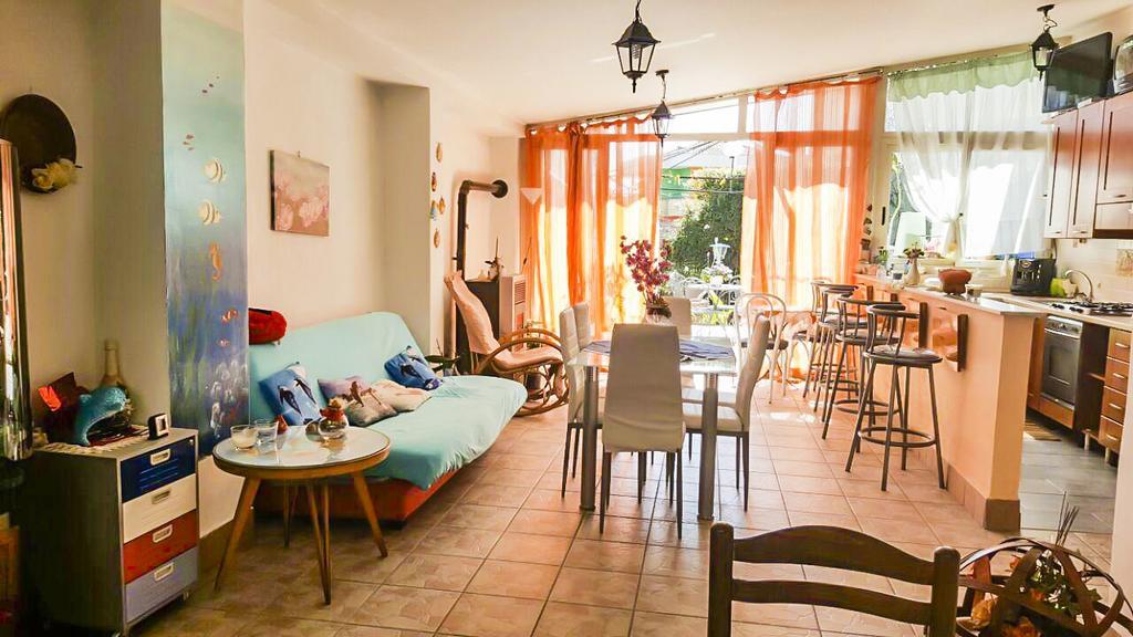 Beb I Delfini Di Casa Paola Bed and Breakfast Mascali Eksteriør billede